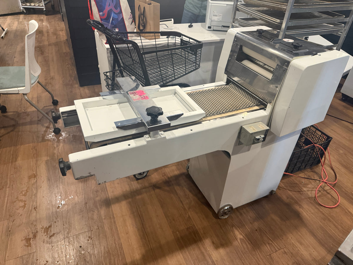 Maquina de hacer Pan Francés French Bread Dough Molder Machine